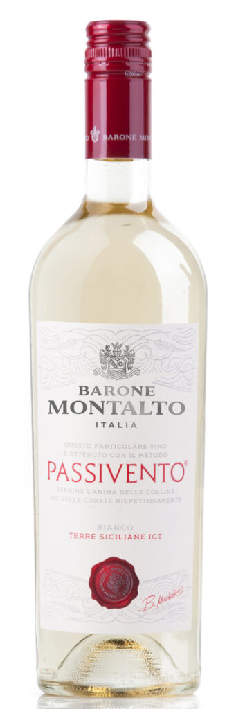 Вино барон монтальто. Вино Барон Монтальто Бьянко. Вино белое Барон Монтальто. Вино Барон Монтальто Бьянко Сицилия.
