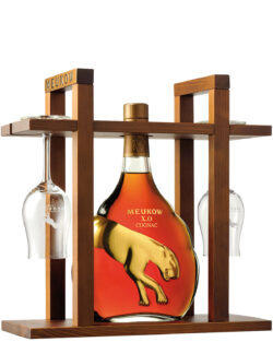 Meukow Cognac XO 70cl puitraam + 2 klaasi